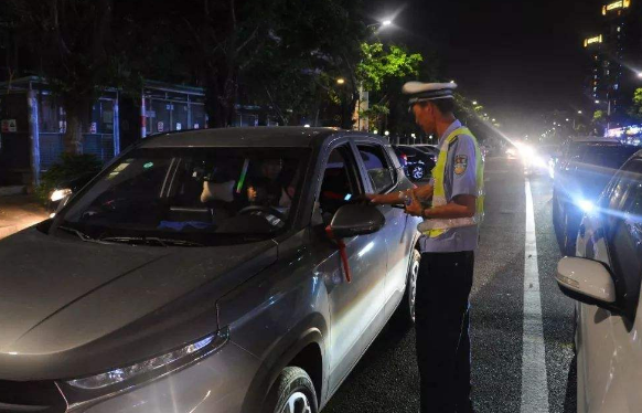 东莞交警查车最新动态及其观点论述