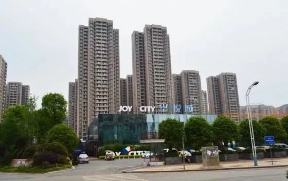长沙华悦城，城市奋进与成长，激发自信与力量之源
