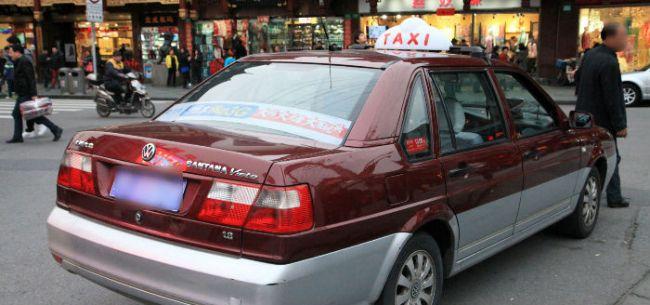 科技重塑出行体验，出租车改革引领未来智能出行风潮